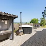 Bogenshovedvej Holiday home *