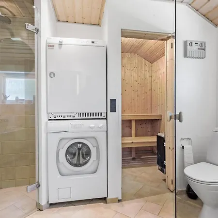 Pet Friendly In Ebeltoft With House Sea View Tatil Evi Femmøller